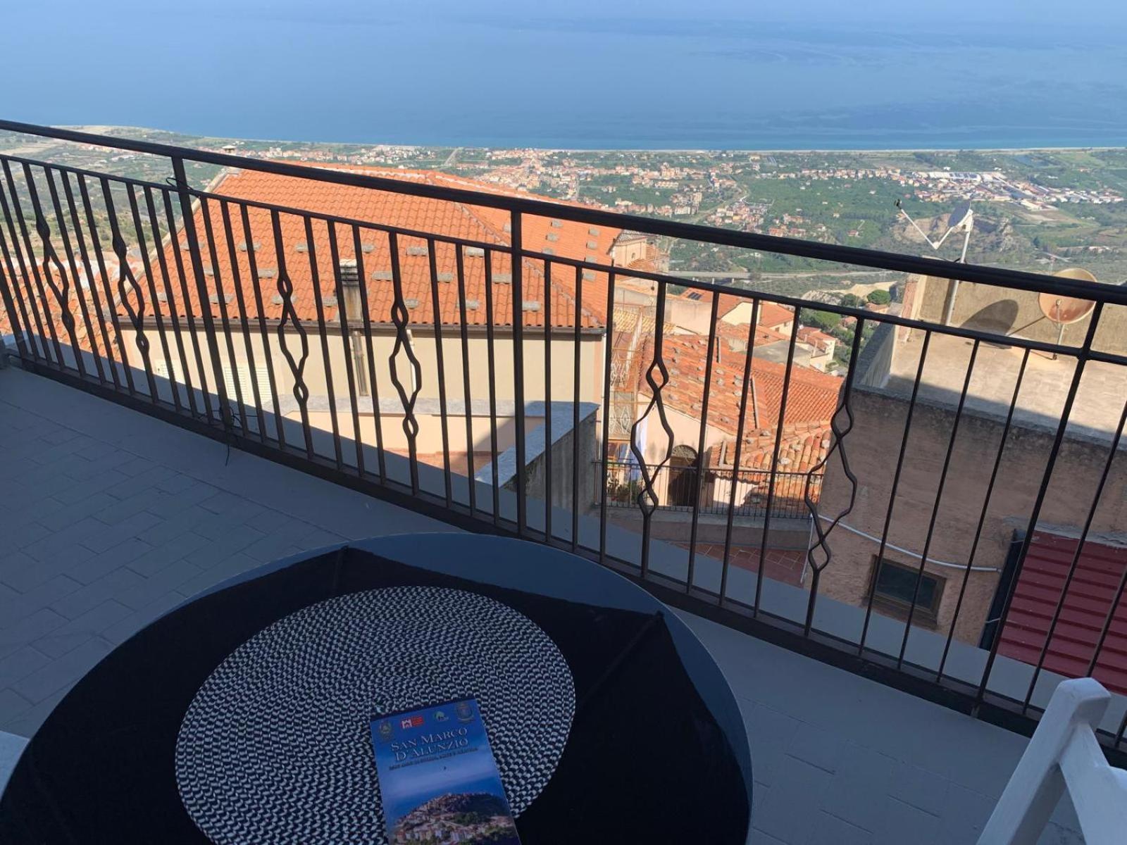 Bed&Breakfast StudioArcodia San Marco d'Alunzio Esterno foto
